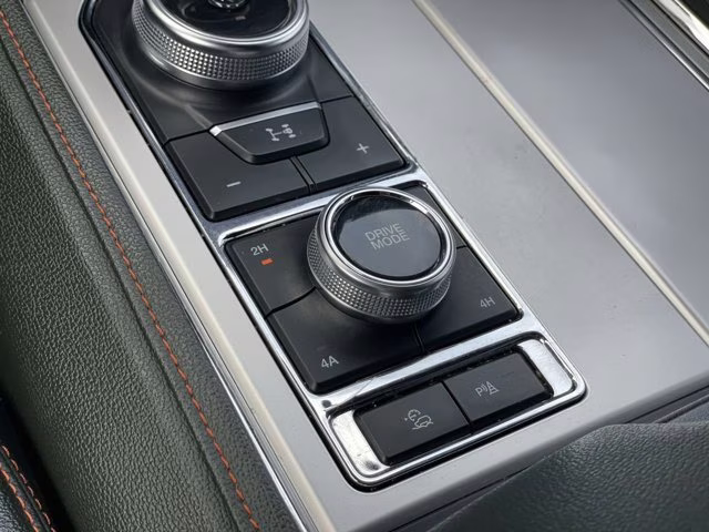 2022 White Metallic Ford Expedition Timberline 4X4 SUV