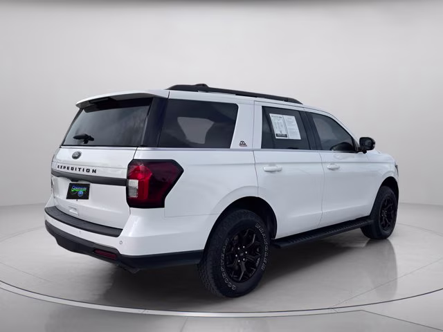 2022 White Metallic Ford Expedition Timberline 4X4 SUV