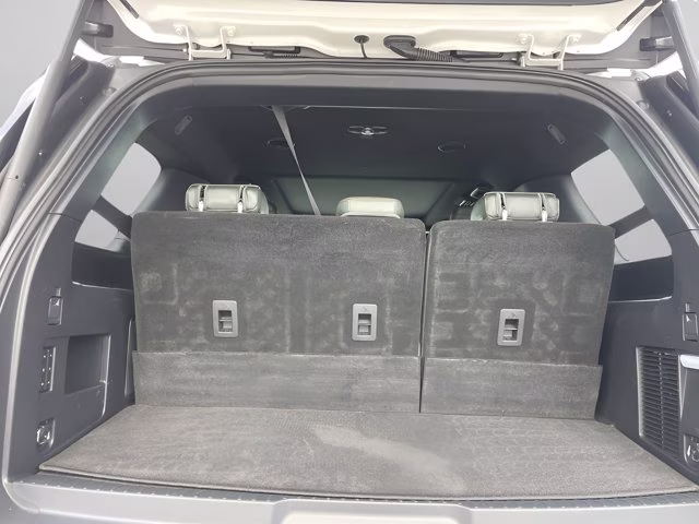 2022 White Metallic Ford Expedition Timberline 4X4 SUV