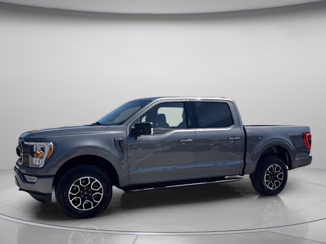 2023 Gray Metallic Ford F-150 XLT 4X4 Truck
