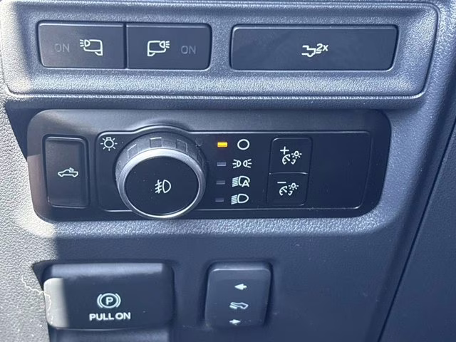 2023 Gray Metallic Ford F-150 XLT 4X4 Truck