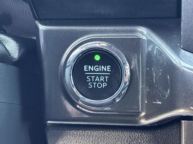 2023 Gray Metallic Ford F-150 XLT 4X4 Truck