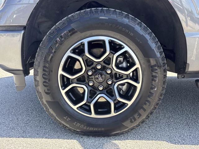2023 Gray Metallic Ford F-150 XLT 4X4 Truck