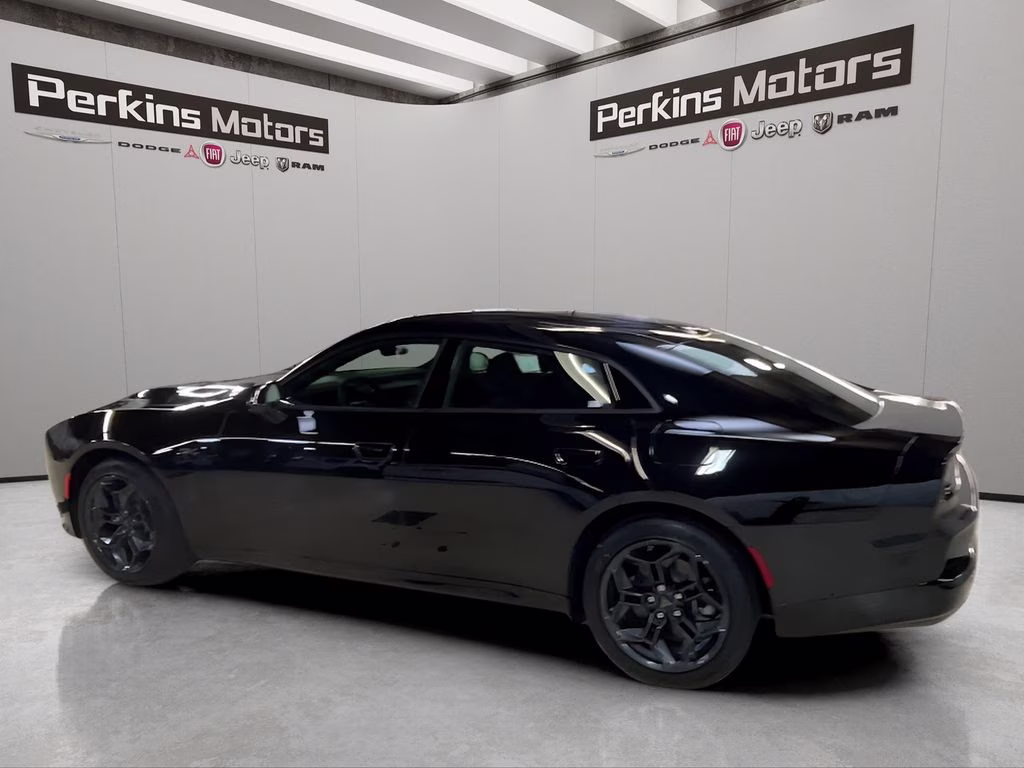 2026 Diamond Black Crystal Pearlcoat Dodge Charger R/T AWD Sedan