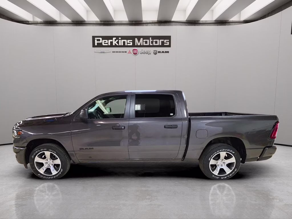 2026 Granite Crystal Metallic Clearcoat Ram 1500 Express 4X4 Truck
