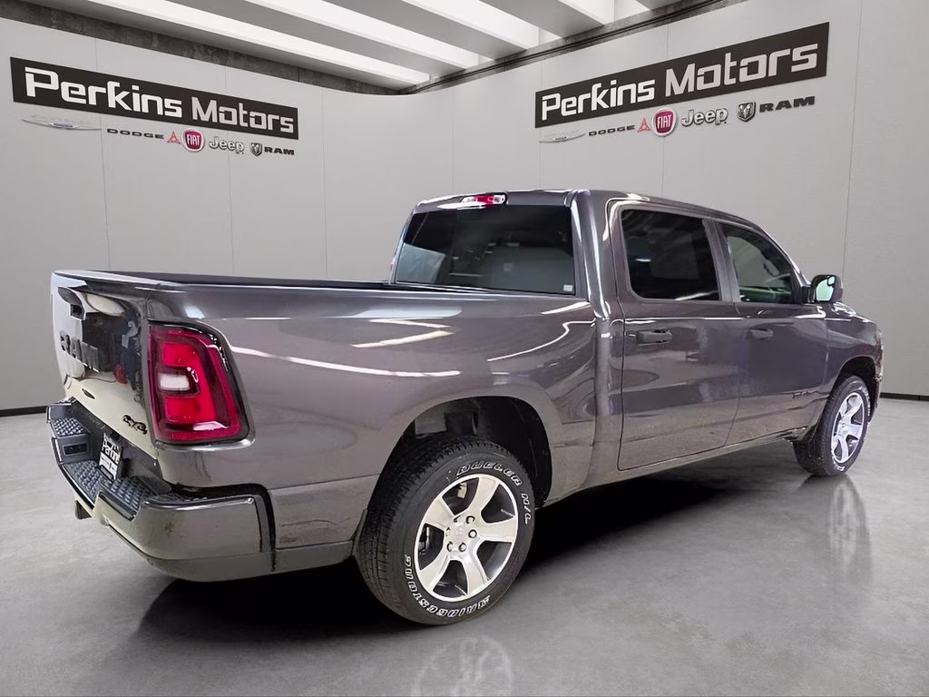 2026 Granite Crystal Metallic Clearcoat Ram 1500 Express 4X4 Truck