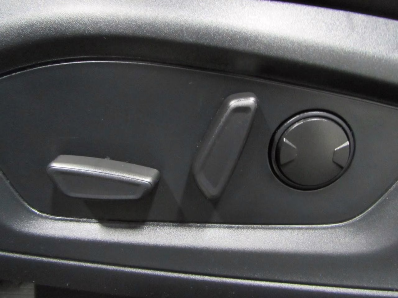2022 Agate Black Metallic Ford Explorer Platinum 4X4 SUV