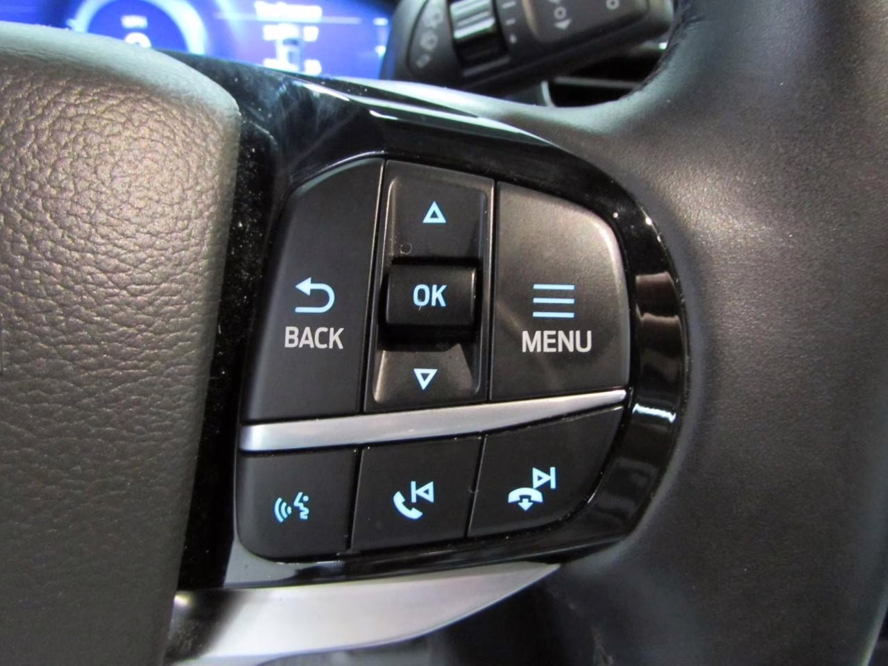 2022 Agate Black Metallic Ford Explorer Platinum 4X4 SUV