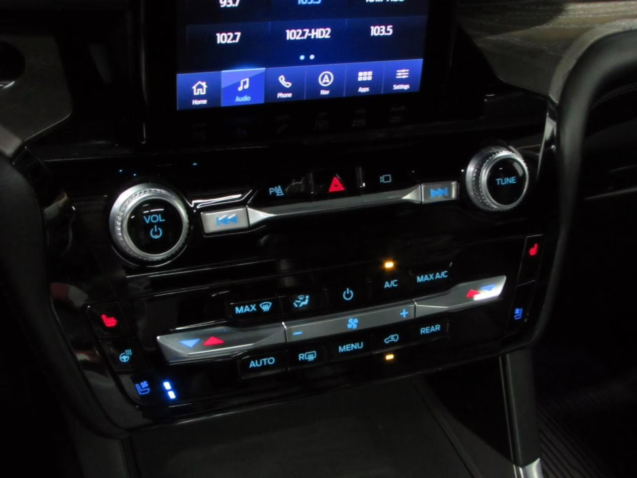 2022 Agate Black Metallic Ford Explorer Platinum 4X4 SUV