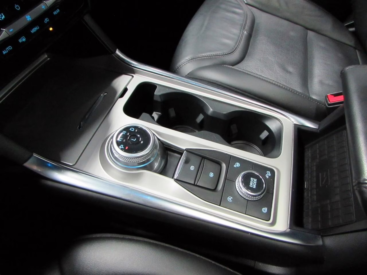 2022 Agate Black Metallic Ford Explorer Platinum 4X4 SUV