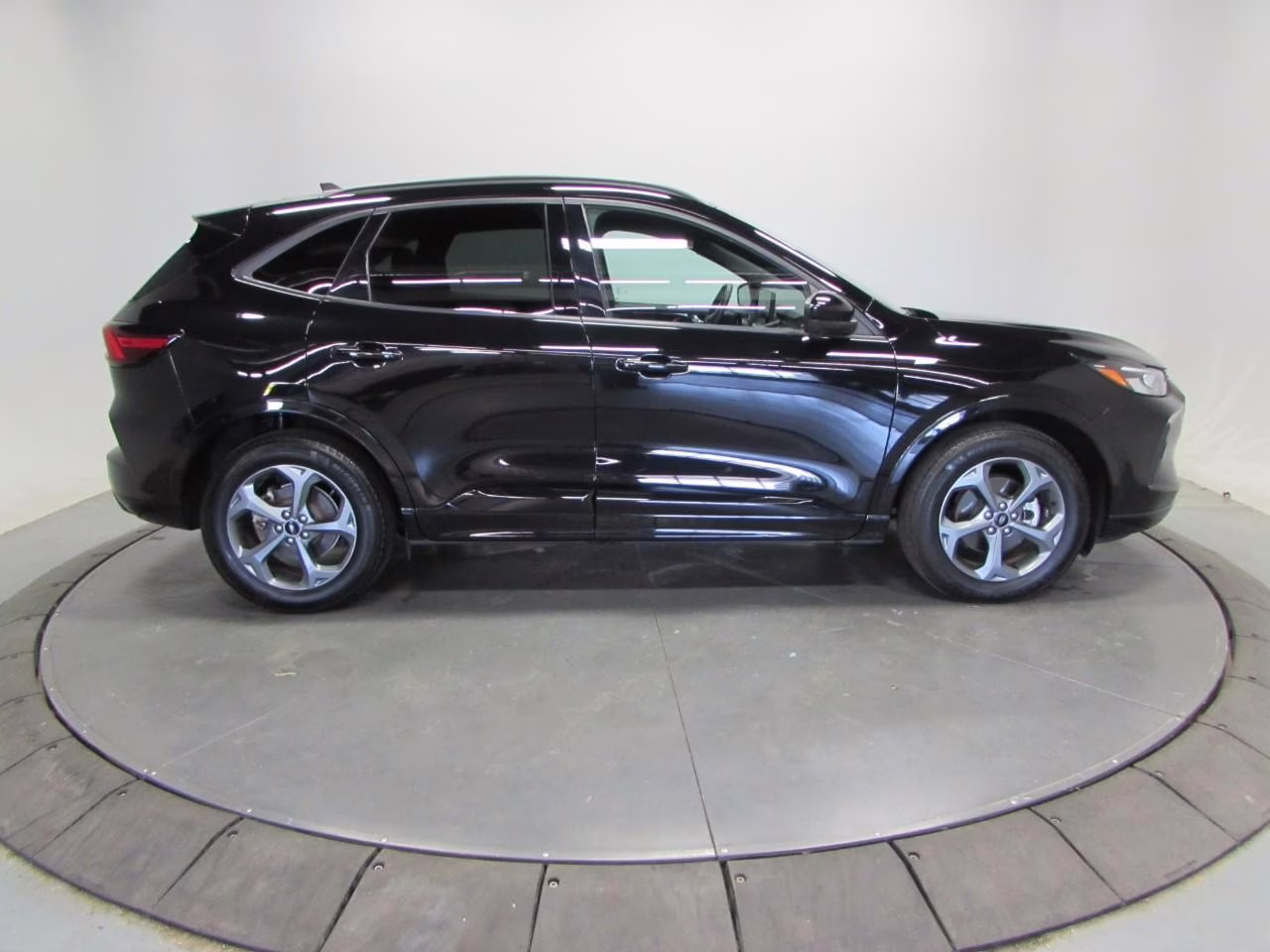 2024 Agate Black Metallic Ford Escape ST-Line Select AWD SUV