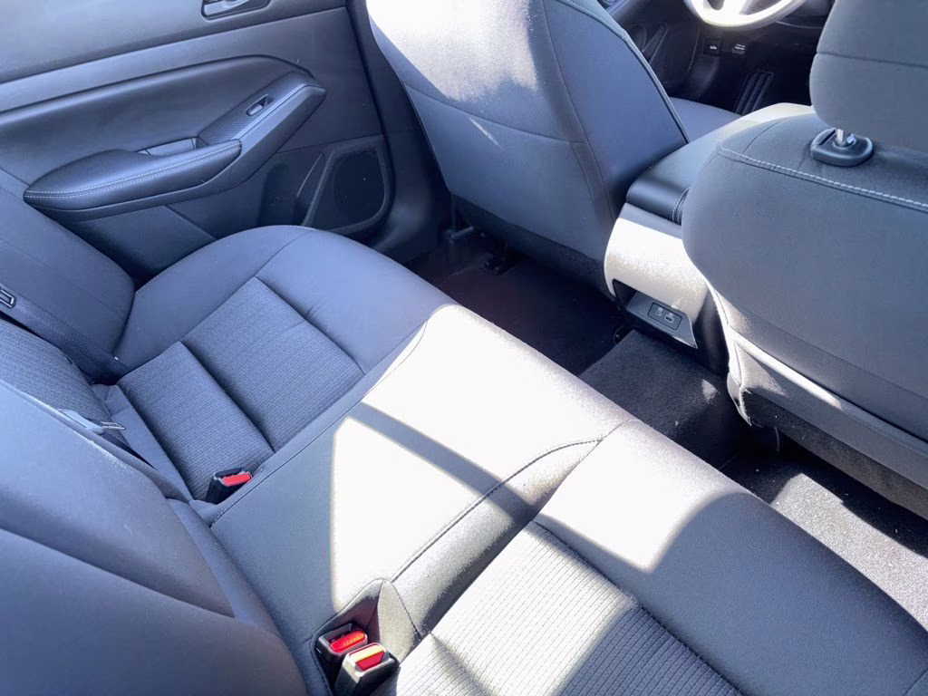2025 Gun Metallic Nissan Altima SV FWD Sedan