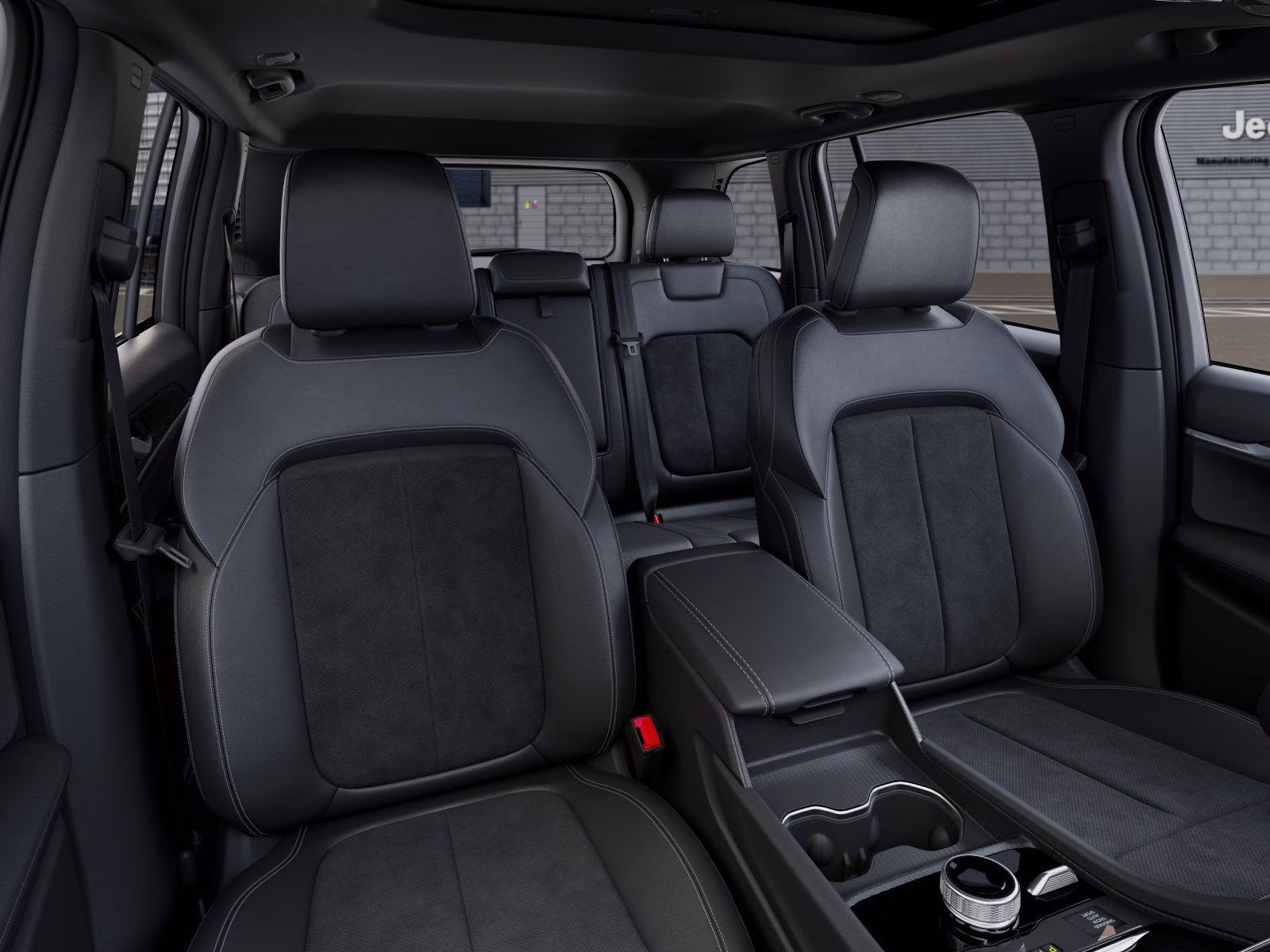 2026 Diamond Black Crystal Pearlcoat Jeep Grand Cherokee Laredo Altitude 4X4 SUV
