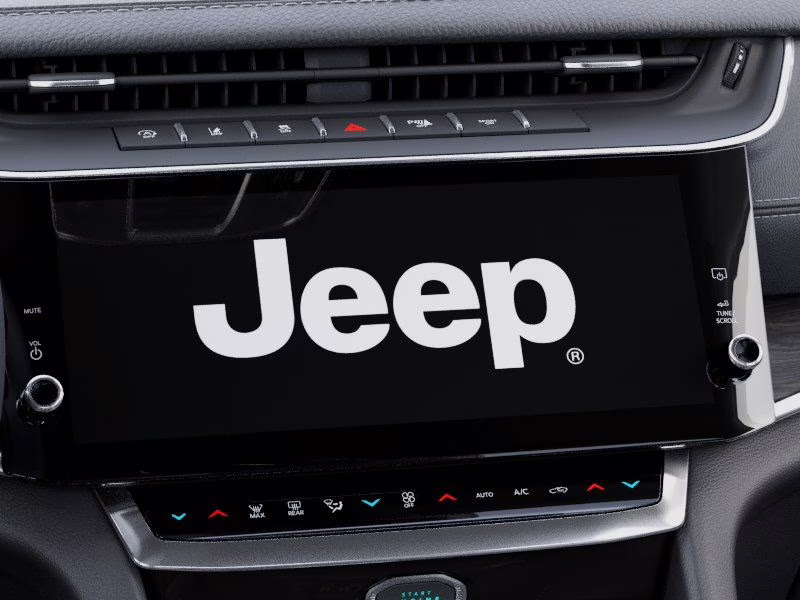 2026 Diamond Black Crystal Pearlcoat Jeep Grand Cherokee Laredo Altitude 4X4 SUV
