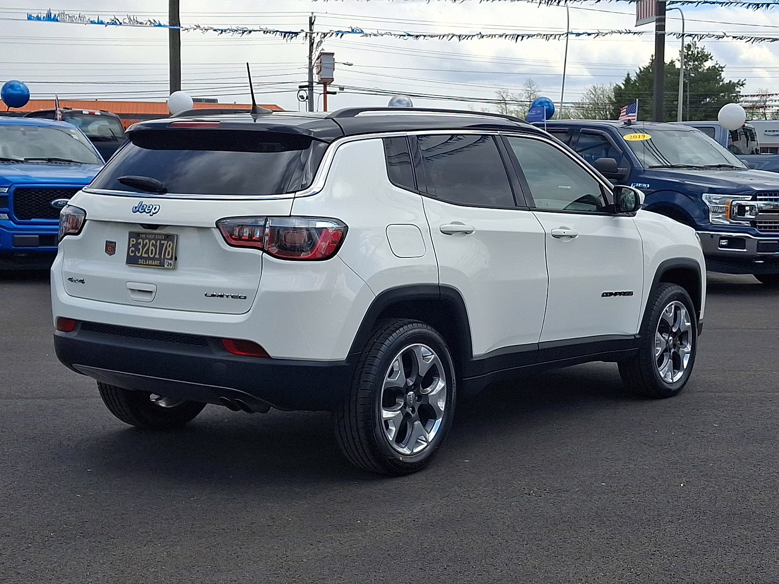 2018 White Clearcoat - PW3 Jeep Compass Limited 4x4 4X4