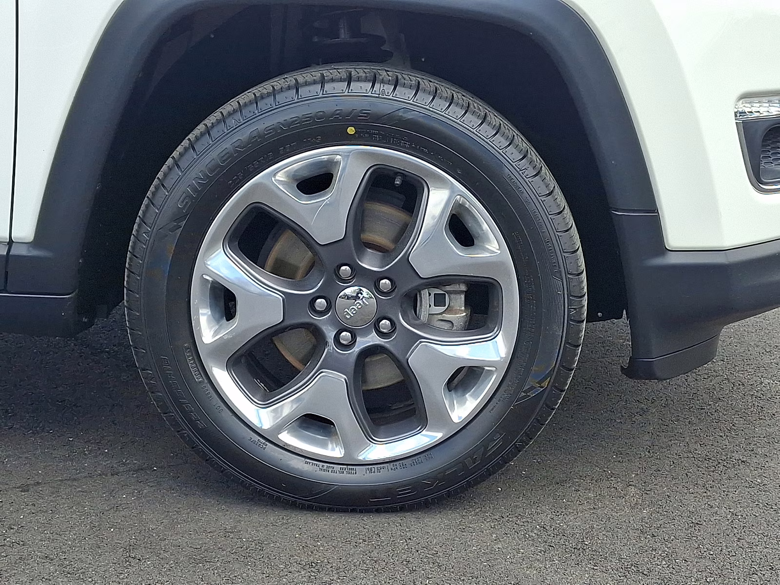 2018 White Clearcoat - PW3 Jeep Compass Limited 4x4 4X4