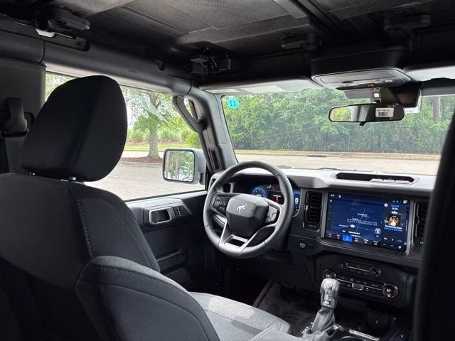 2026 Oxford White Ford Bronco Big Bend Matte Black Acc. Pkg. 4X4 SUV