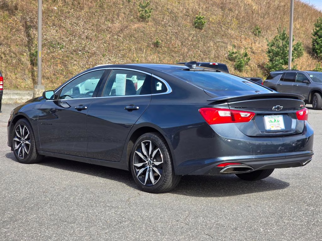2020 Shadow Gray Metallic Chevrolet Malibu RS FWD Sedan