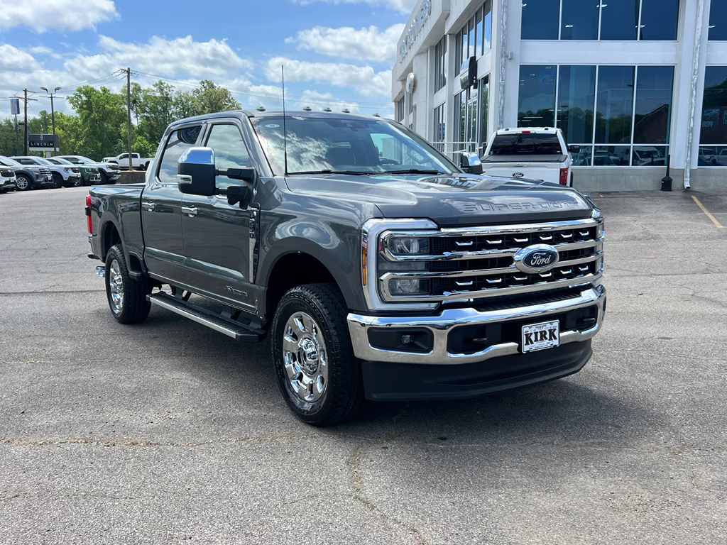 2026 Carbonized Gray Metallic Ford Super Duty F-250 SRW LARIAT 4X4 Truck