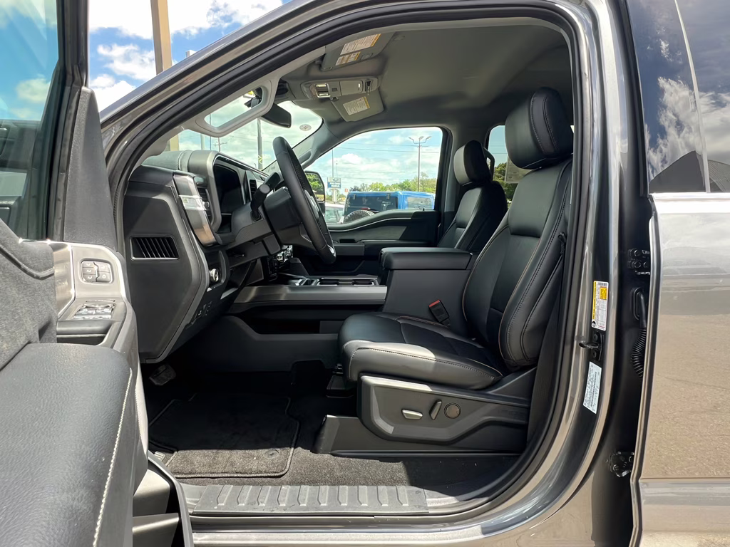 2026 Carbonized Gray Metallic Ford Super Duty F-250 SRW LARIAT 4X4 Truck