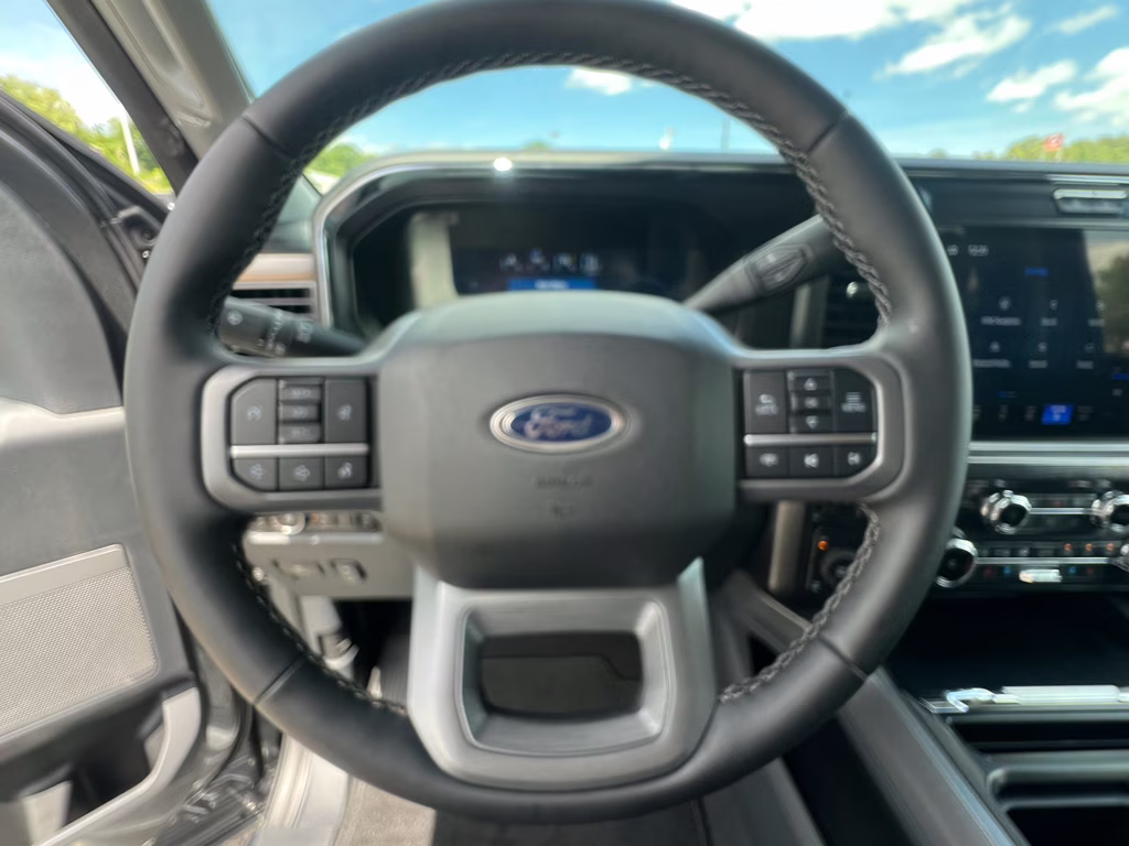 2026 Carbonized Gray Metallic Ford Super Duty F-250 SRW LARIAT 4X4 Truck