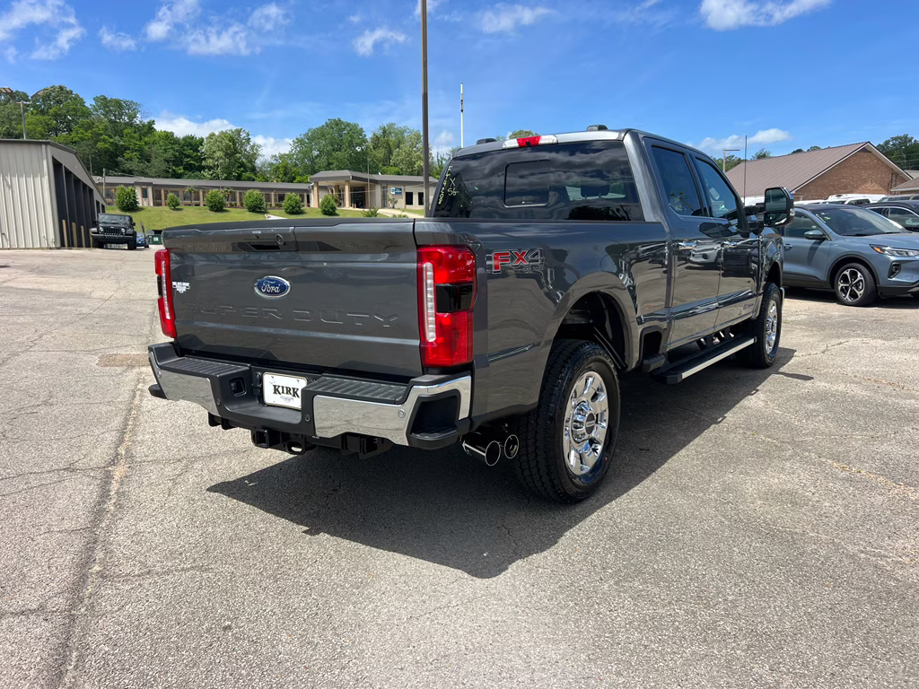 2026 Carbonized Gray Metallic Ford Super Duty F-250 SRW LARIAT 4X4 Truck