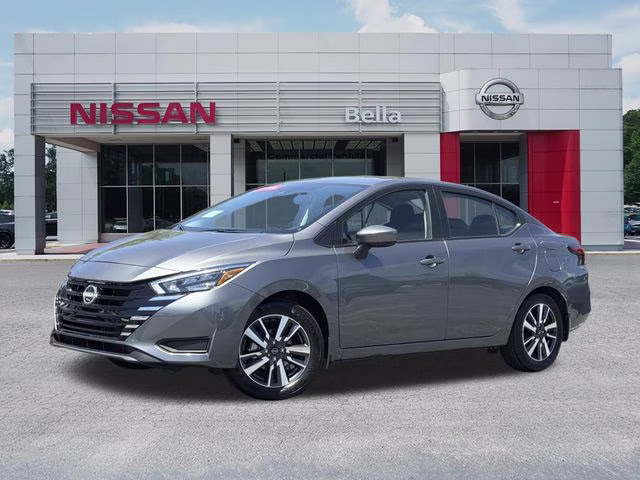 2025 Nissan Versa 1.6 SV CVT's photo