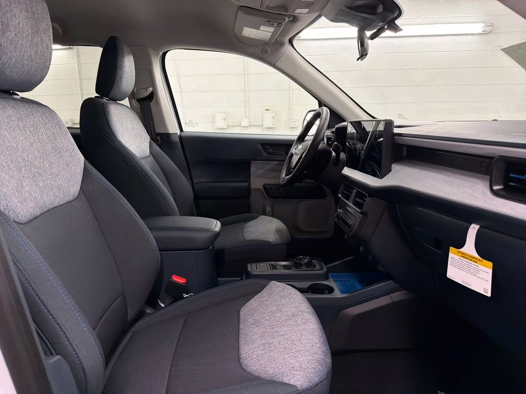 2026 OXFORD WHITE Ford Maverick XLT FWD Truck