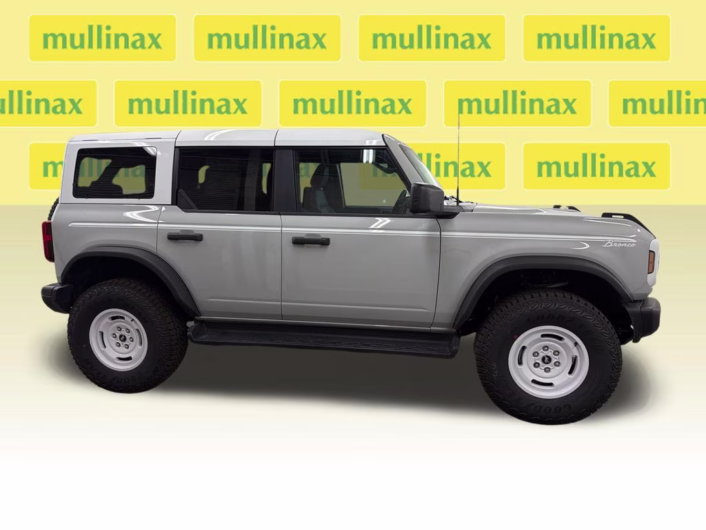 2026 AVALANCHE GRAY Ford Bronco Heritage Edition 4X4 SUV
