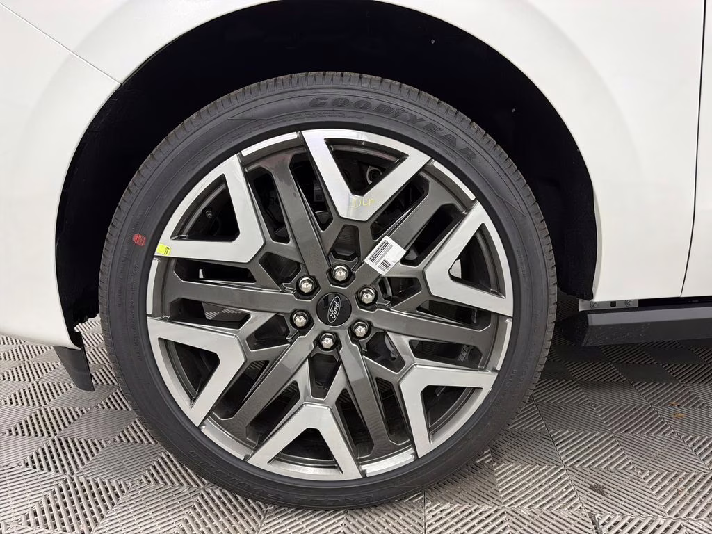2026 STAR WHITE TRI-COAT Ford Expedition Max Platinum 4X4 SUV