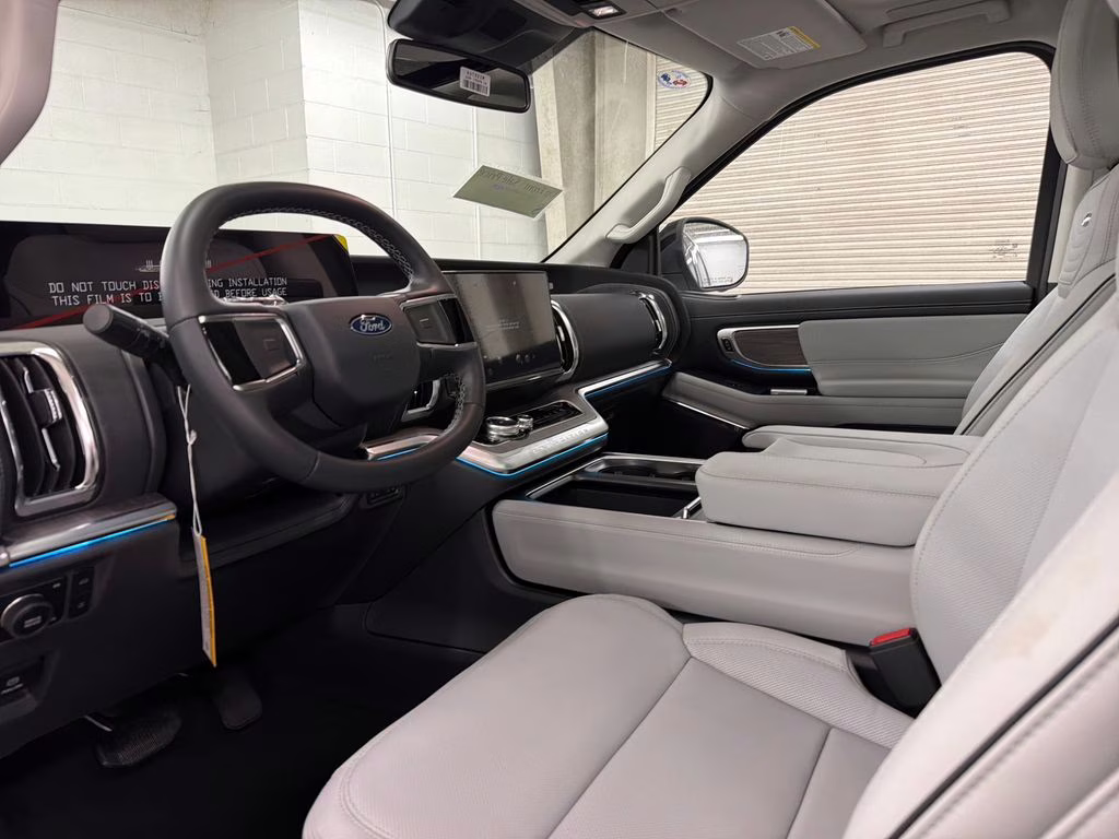 2026 STAR WHITE TRI-COAT Ford Expedition Max Platinum 4X4 SUV