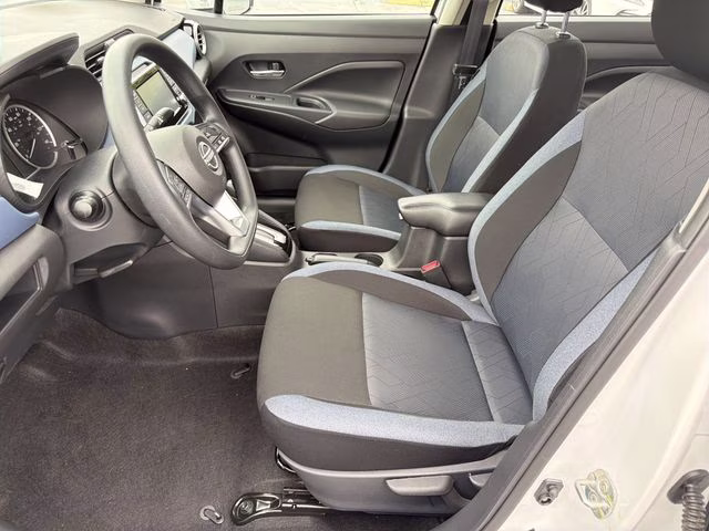 2025 Aspen White Tricoat Nissan Versa 1.6 SV FWD Sedan