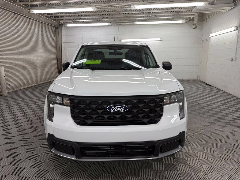 2026 OXFORD WHITE Ford Maverick XLT FWD Truck