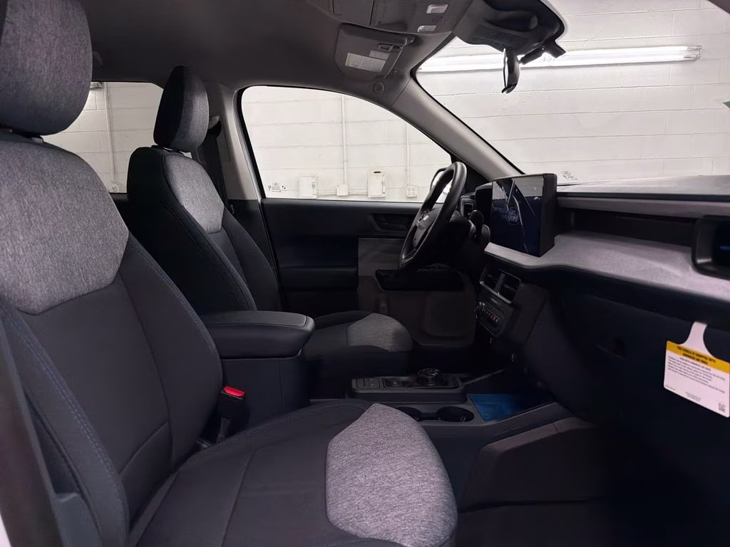 2026 OXFORD WHITE Ford Maverick XLT FWD Truck