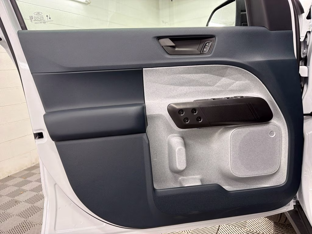 2026 OXFORD WHITE Ford Maverick XLT FWD Truck