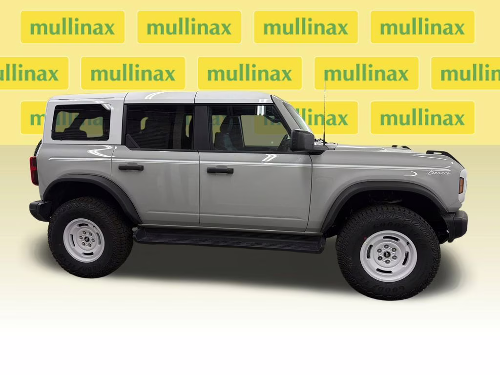 2026 AVALANCHE GRAY Ford Bronco Heritage Edition 4X4 SUV