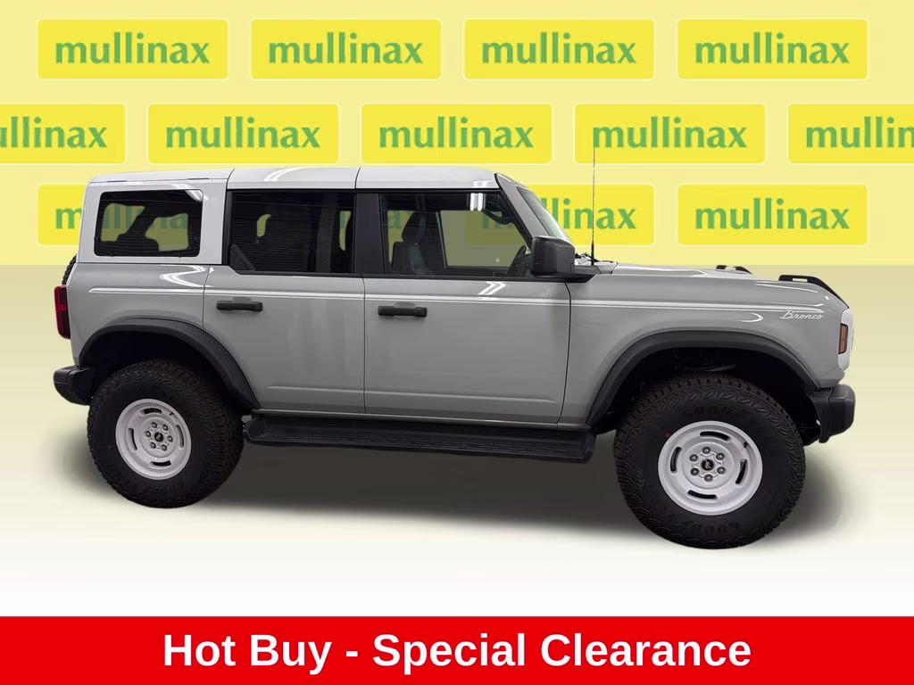 2026 AVALANCHE GRAY Ford Bronco Heritage Edition 4X4 SUV