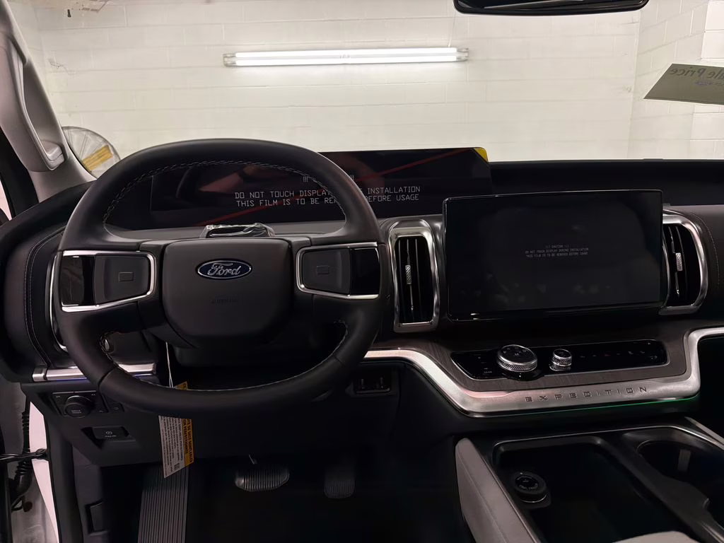 2026 STAR WHITE TRI-COAT Ford Expedition Max Platinum 4X4 SUV