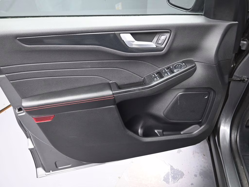 2025 Gray Metallic Ford Escape ST-Line AWD SUV