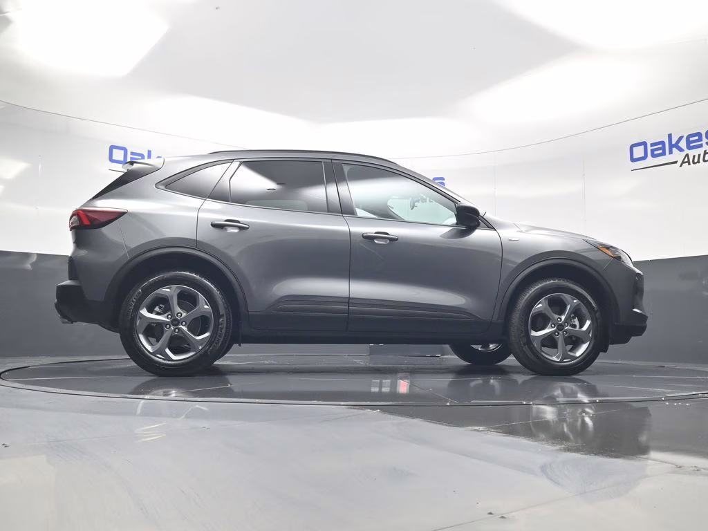 2025 Gray Metallic Ford Escape ST-Line AWD SUV
