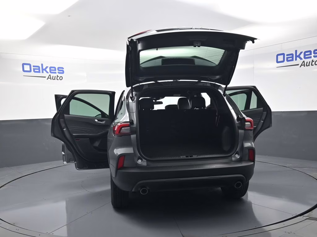 2025 Gray Metallic Ford Escape ST-Line AWD SUV