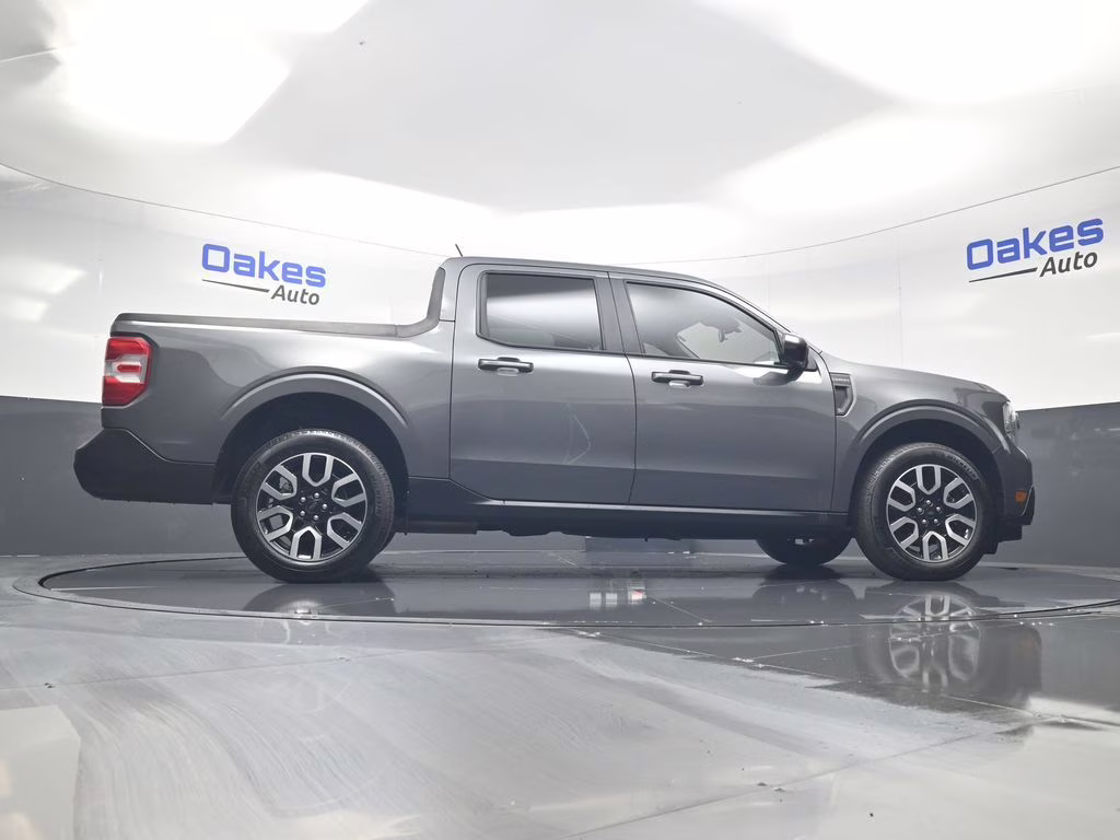 2024 Gray Metallic Ford Maverick Lariat FWD Truck