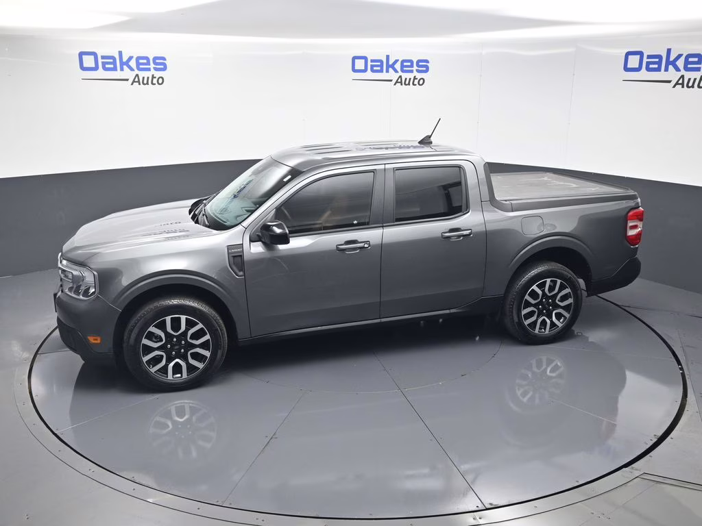 2024 Gray Metallic Ford Maverick Lariat FWD Truck