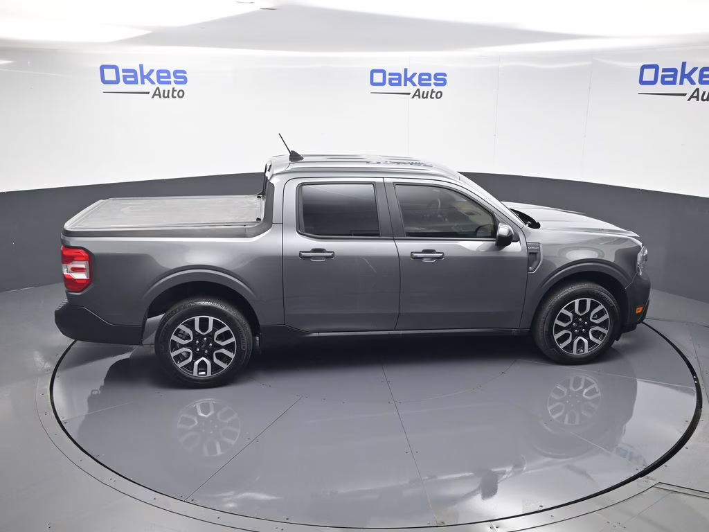 2024 Gray Metallic Ford Maverick Lariat FWD Truck