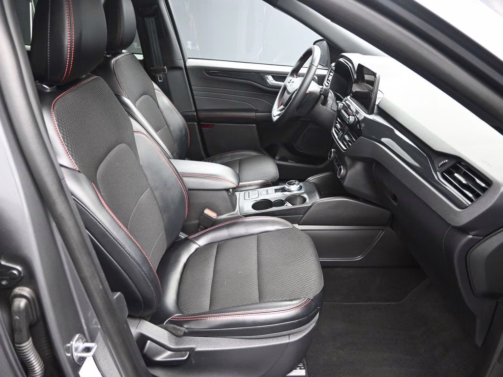 2025 Gray Metallic Ford Escape ST-Line AWD SUV