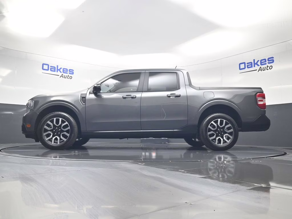 2024 Gray Metallic Ford Maverick Lariat FWD Truck
