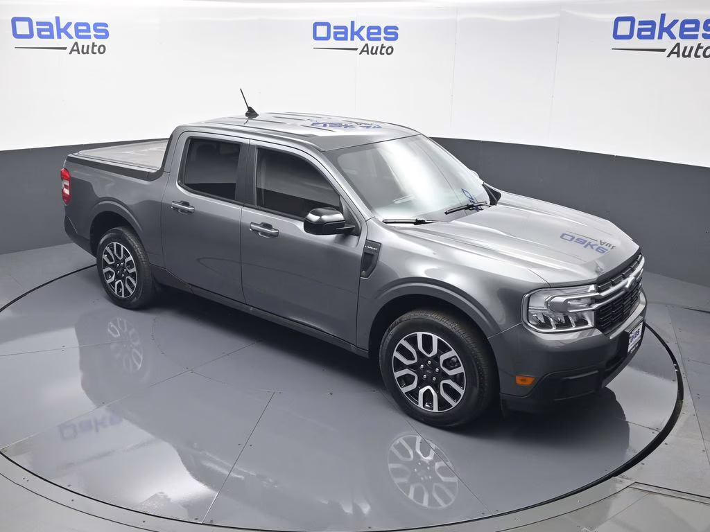 2024 Gray Metallic Ford Maverick Lariat FWD Truck