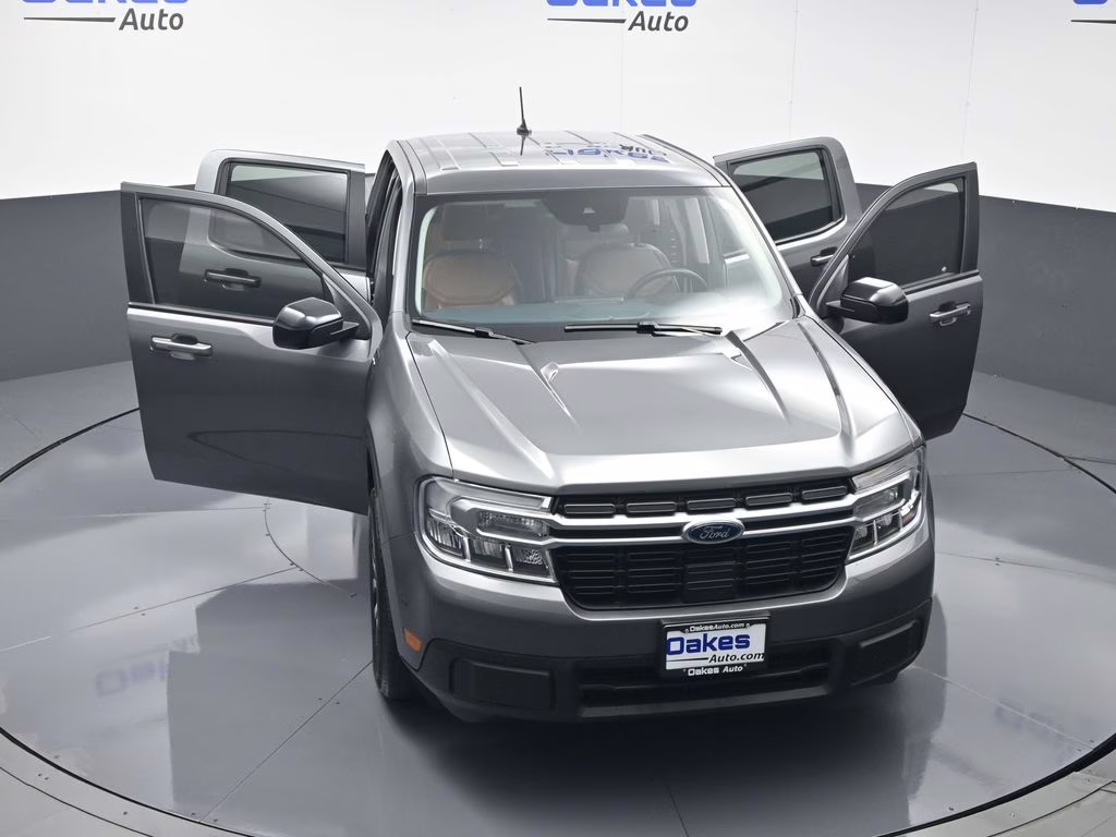 2024 Gray Metallic Ford Maverick Lariat FWD Truck