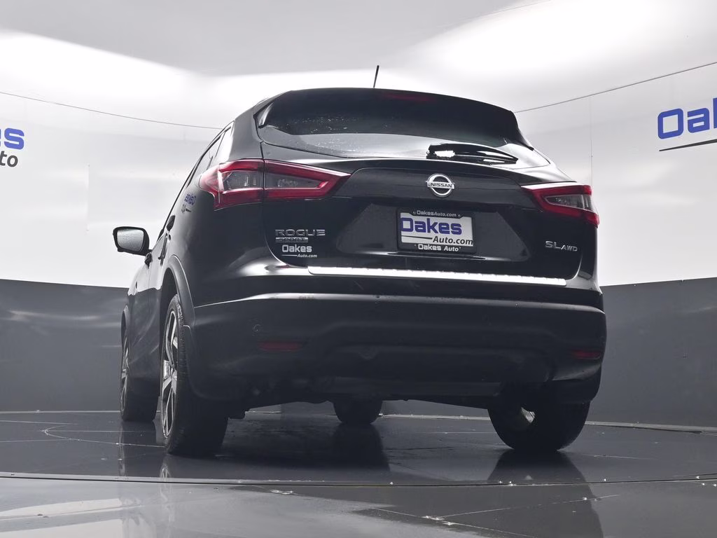 2022 Magnetic Black Pearl Nissan Rogue Sport SL AWD SUV