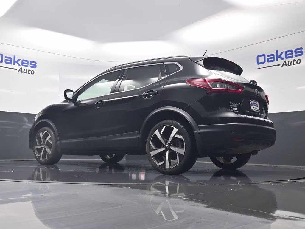 2022 Magnetic Black Pearl Nissan Rogue Sport SL AWD SUV